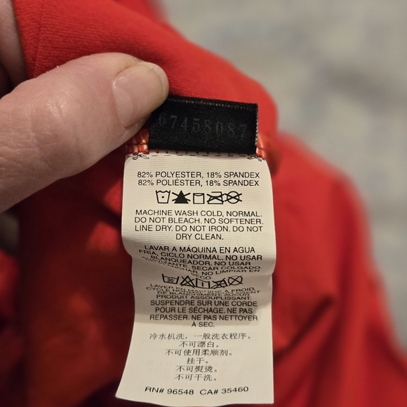 Oakley Red Sports Tank Top With Shelf Bra - Picture 9 of 13